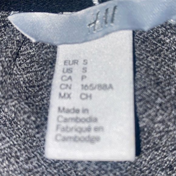 🌸 H&M Black Floral Midi Dress | Tie Neck | 3/4 Sleeves | Sz S 🌸 - Picture 7 of 11